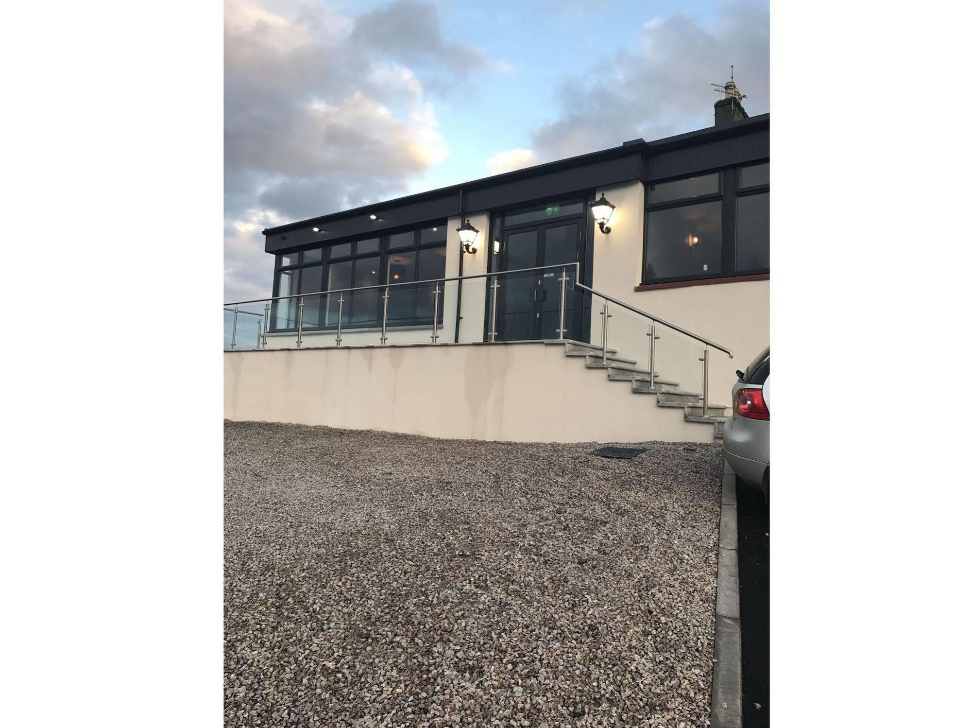 The Knowes Hotel & Restaurant Macduff Exterior foto